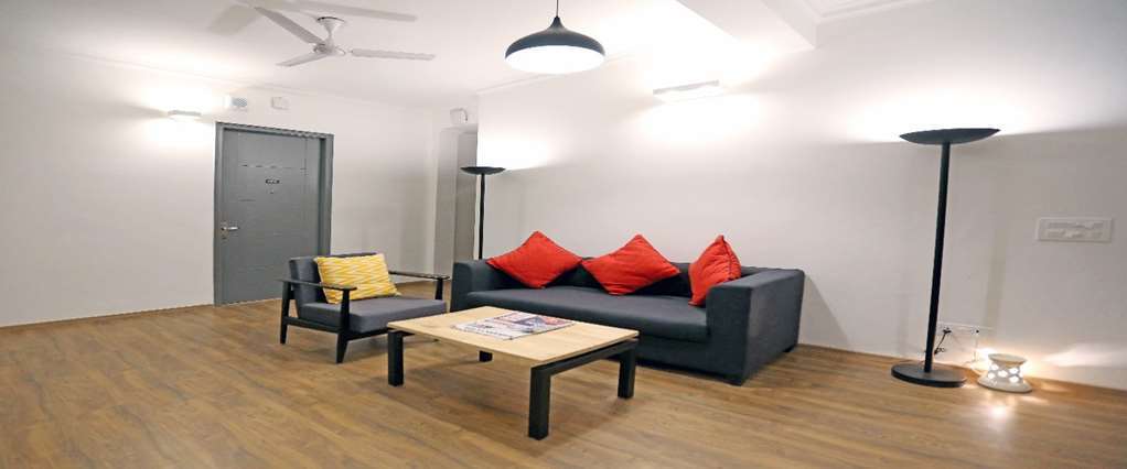 Oyo Townhouse 018 Medanta Hotel Gurgaon Facilități foto